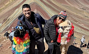 Día 3: Montaña de Colores VININCUNCA por ruta corta – Cusco (Desayuno y Almuerzo) 