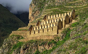 (22 DE JUNIO DEL 2026) Ollantaytambo – Pinkuylluna – Ciudad Inka viviente de Ollantaytambo – Almuerzo ancestral “Pachamanca” (Desayuno y Almuerzo)
