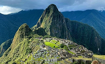 Machu Picchu – Montaña – Aguas calientes (Desayuno y Almuerzo)