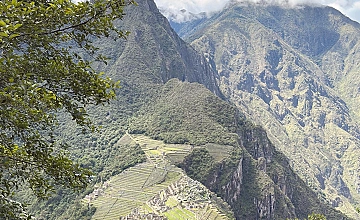 Machu Picchu – Waynapicchu – Cusco (Desayuno y Almuerzo)