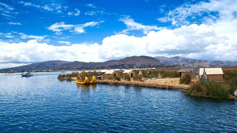 Tour lago Titicaca islas flotantes Uros desde México